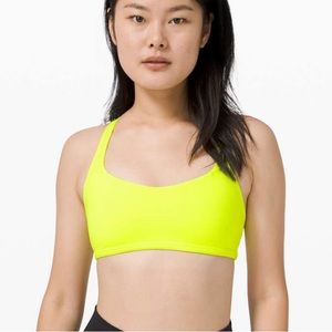 Lululemon Free to Be Bra